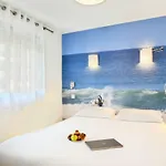 Hotel Les Vagues Logis Hotel 3*