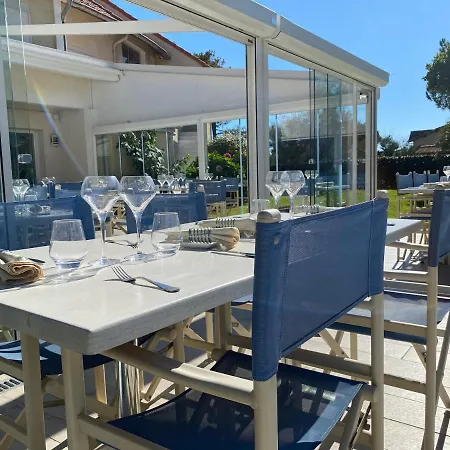 Les Vagues Restaurant Biscarrosse-Plage