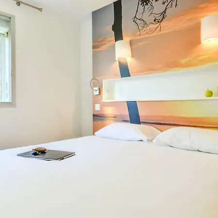 Les Vagues Restaurant