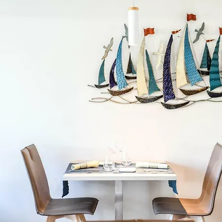 Hotell Les Vagues Restaurant 3*
