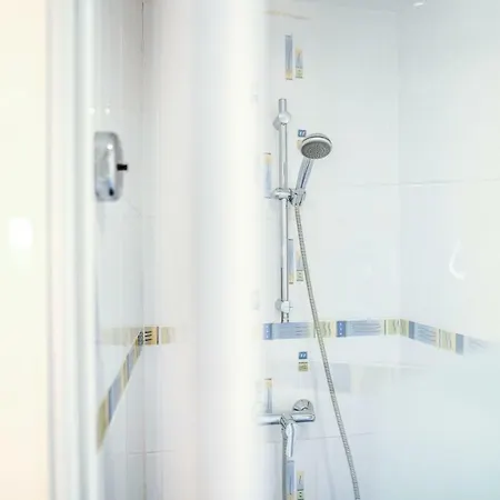 Hotel Les Vagues Restaurant 3*