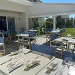 Les Vagues Logis Hotel Hotel