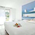 Les Vagues Logis Hotel