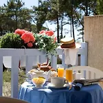 Les Vagues Logis Hotel Hotel 3*