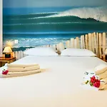 Hotel Les Vagues Logis Hotel 3*