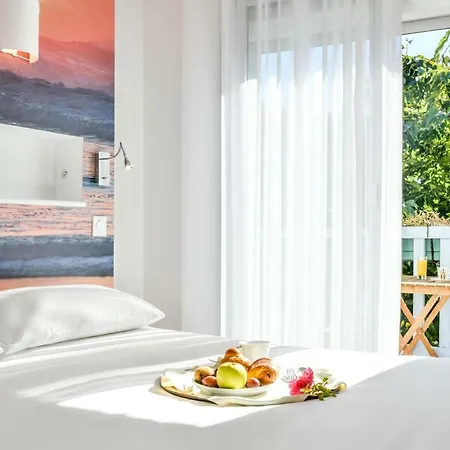 Otel Les Vagues Logis Biscarrosse-Plage