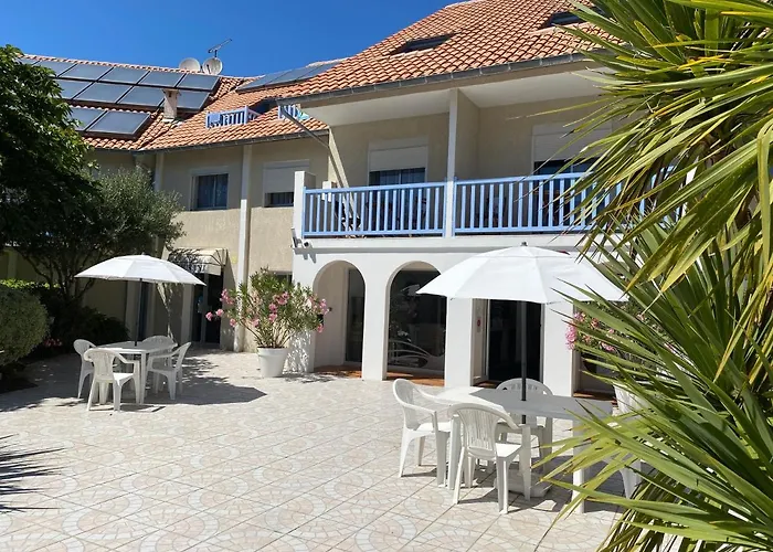 Les Vagues Restaurant 3*