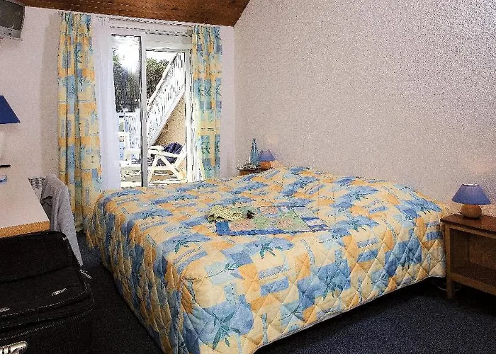 Les Vagues Restaurant 3*