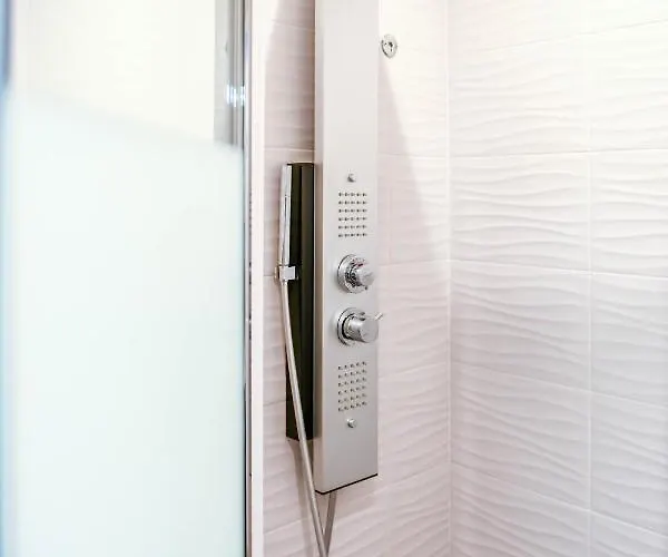 Les Vagues Restaurant Hotel Biscarrosse-Plage