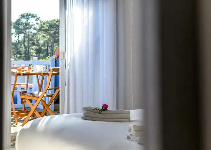 Les Vagues Restaurant