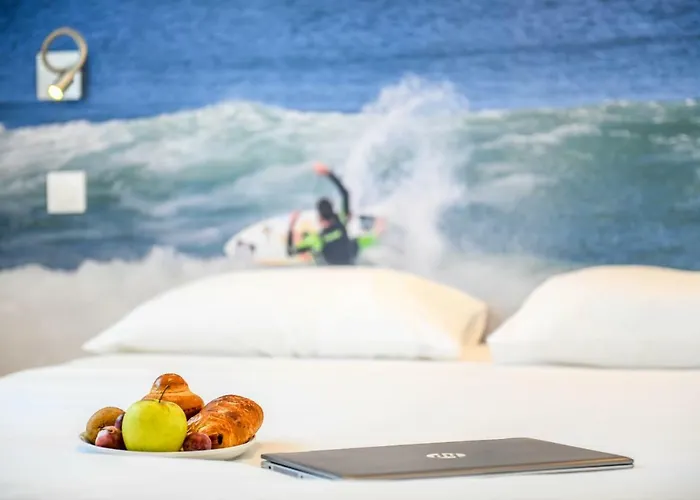 Les Vagues Restaurant فندق 3*