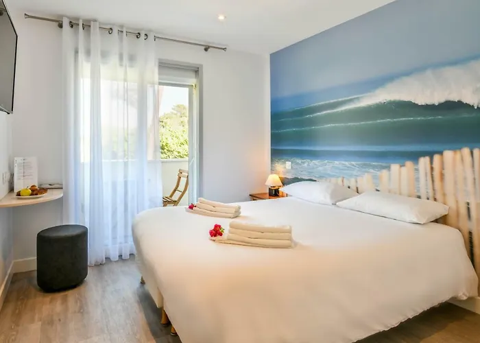 فندق Les Vagues Restaurant بيسكاروس-بلاج